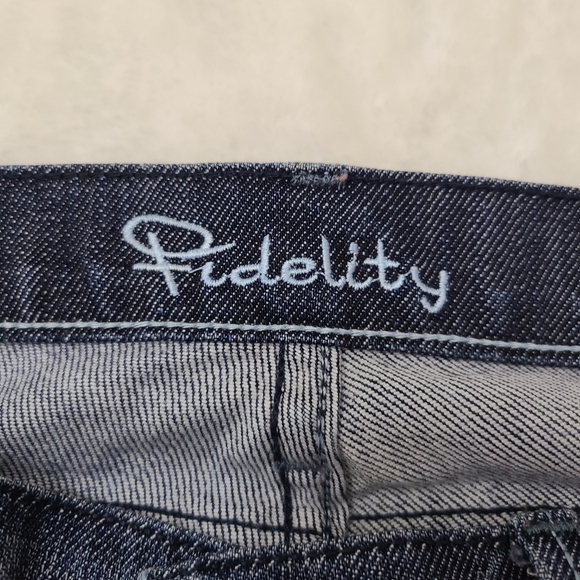 Fidelity Bella Donna vintage mid rise boot cut jeans, Sz 28 - Picture 3 of 10